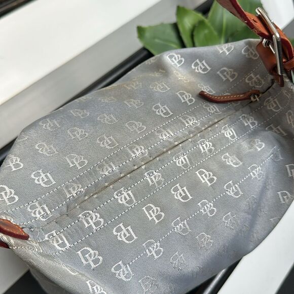 Dooney & Bourke genuine leather signature canvas shoulder handbag purse neutral - Picture 4 of 15